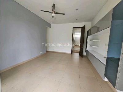 Casa de 4 alcobas en venta en El Caimo, Armenia, 230 m² · foto 17 de 20
