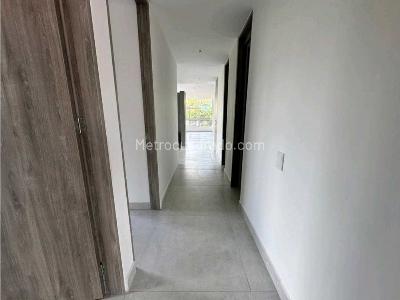 Apartamento en venta en Laureles, Armenia · foto 6 de 18