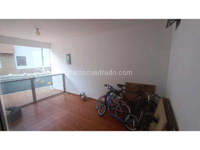 Casa de 4 alcobas en venta en Coinca, Armenia, 184 m² · foto 11 de 20