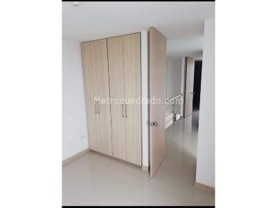 Casa de 3 alcobas en venta en Avenida Bolivar, Armenia, 112 m² · foto 7 de 20