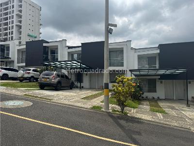 Casa de 3 alcobas en venta en Avenida Bolivar, Armenia, 112 m² · foto 13 de 20