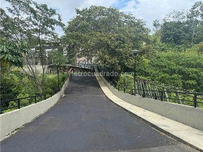 Casa de 3 alcobas en venta en Avenida Bolivar, Armenia, 112 m² · foto 14 de 20