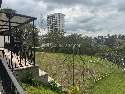 Casa de 3 alcobas en venta en Avenida Bolivar, Armenia, 112 m² · foto 19 de 20