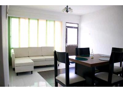 Casa de 5 alcobas en venta en Avenida Bolivar, Armenia, 370 m² · foto 2 de 7