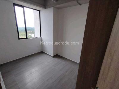 Apartamento en venta en Avenida Bolivar, Armenia · foto 3 de 7