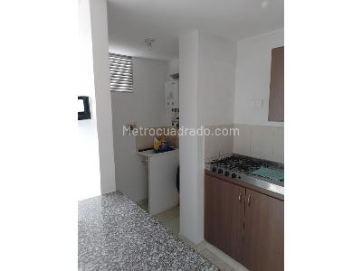 Apartamento en venta en Bosques De Pinares, Armenia · foto 2 de 12