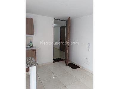 Apartamento en venta en Bosques De Pinares, Armenia · foto 4 de 12