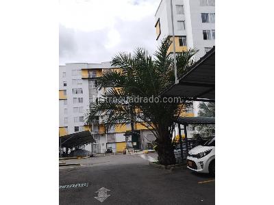 Apartamento en venta en Bosques De Pinares, Armenia · foto 10 de 12