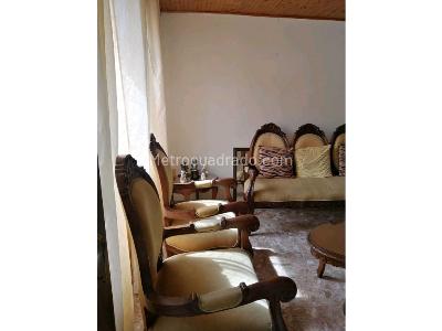 Casa de 3 alcobas en venta en Granada, Armenia, 148 m² · foto 4 de 20