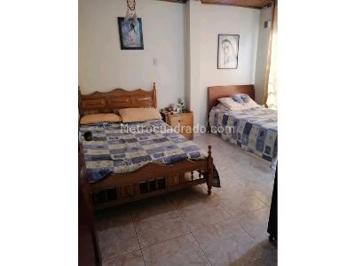 Casa de 3 alcobas en venta en Granada, Armenia, 148 m² · foto 14 de 20