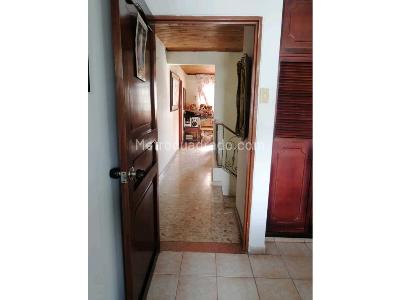 Casa de 3 alcobas en venta en Granada, Armenia, 148 m² · foto 18 de 20
