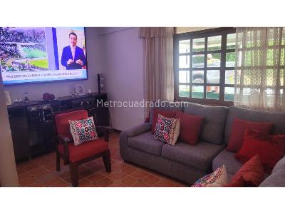 Casa de 5 alcobas en venta en Puerto Espejo, Armenia, 450 m² · foto 4 de 20
