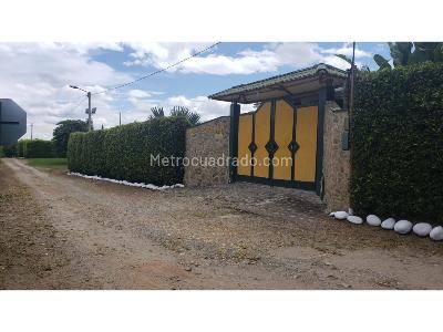 Casa de 5 alcobas en venta en Puerto Espejo, Armenia, 450 m² · foto 8 de 20