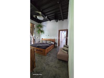 Casa de 5 alcobas en venta en El Caimo, Armenia, 550 m² · foto 10 de 13