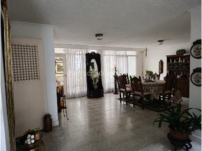 Casa de 5 alcobas en venta en Los Profesionales, Armenia, 400 m² · foto 5 de 20