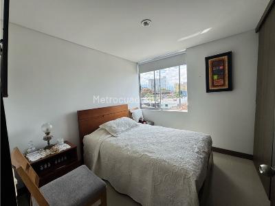 Apartamento en venta en Los Profesionales, Armenia · foto 4 de 18