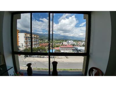 Apartamento en venta en Avenida Bolivar, Armenia · foto 2 de 13