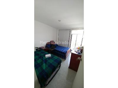 Apartamento en venta en Avenida Bolivar, Armenia · foto 8 de 13