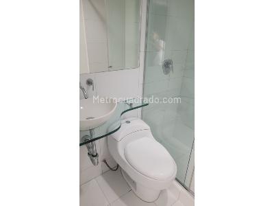 Casa de 4 alcobas en venta en Los Profesionales, Armenia, 237 m² · foto 5 de 9