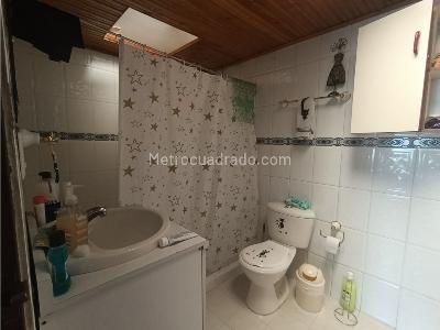 Casa de 5 alcobas en venta en Centro, Armenia, 263 m² · foto 6 de 20