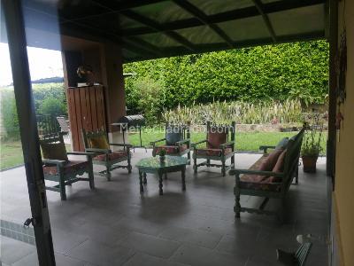 Casa de 3 alcobas en venta en El Caimo, Armenia, 228 m² · foto 3 de 5