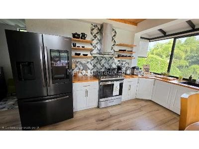 Casa de 3 alcobas en venta en Zona Campestre, Armenia, 454 m² · foto 5 de 20