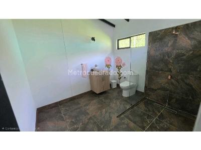 Casa de 3 alcobas en venta en Zona Campestre, Armenia, 454 m² · foto 15 de 20