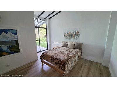 Casa de 3 alcobas en venta en Zona Campestre, Armenia, 454 m² · foto 17 de 20