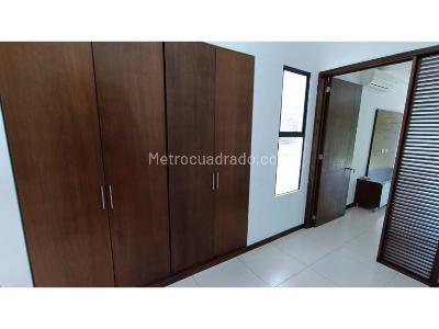 Casa de 5 alcobas en venta en Armenia, Armenia, 302 m² · foto 14 de 20