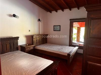 Casa de 5 alcobas en venta en Via Al Aeropuerto, Armenia, 700 m² · foto 17 de 20