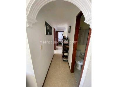 Apartamento de 3 alcobas en venta en Granada, Armenia, 71 m² · foto 4 de 12