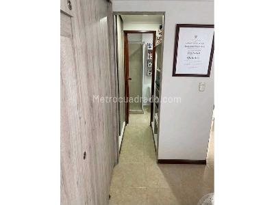 Apartamento de 3 alcobas en venta en Granada, Armenia, 71 m² · foto 5 de 12