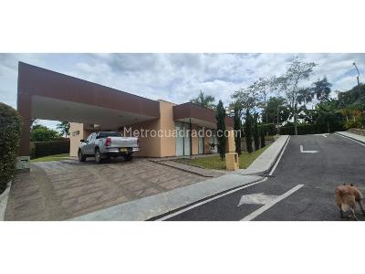 Casa de 3 alcobas en venta en El Caimo, Armenia, 275 m² · foto 3 de 11