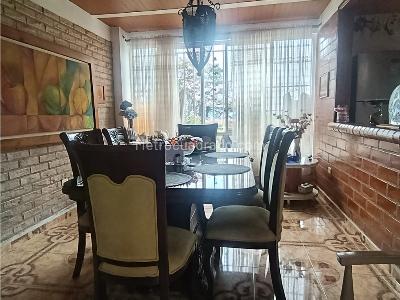 Casa de 5 alcobas en venta en Zona Campestre, Armenia, 280 m² · foto 2 de 20