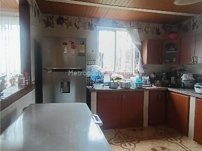 Casa de 5 alcobas en venta en Zona Campestre, Armenia, 280 m² · foto 5 de 20