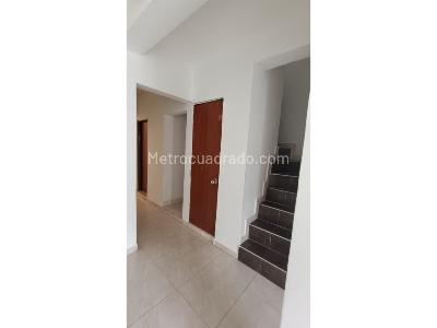 Casa de 3 alcobas en venta en Los Quindos, Armenia, 85 m² · foto 5 de 16