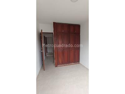 Casa de 3 alcobas en venta en Los Quindos, Armenia, 85 m² · foto 11 de 16