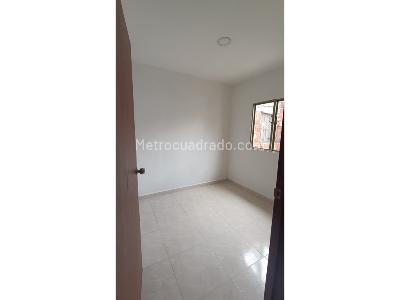 Casa de 3 alcobas en venta en Los Quindos, Armenia, 85 m² · foto 12 de 16