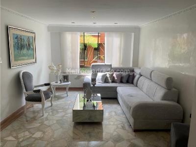 Casa de 3 alcobas en venta en Granada, Armenia, 171 m² · foto 8 de 20