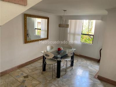 Casa de 3 alcobas en venta en Granada, Armenia, 171 m² · foto 9 de 20