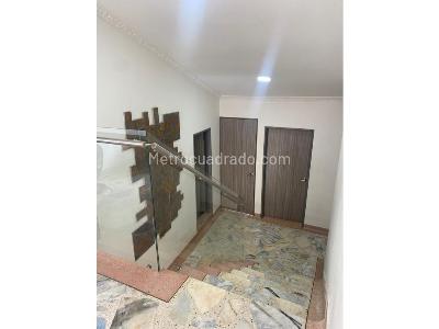 Casa de 3 alcobas en venta en Granada, Armenia, 171 m² · foto 11 de 20