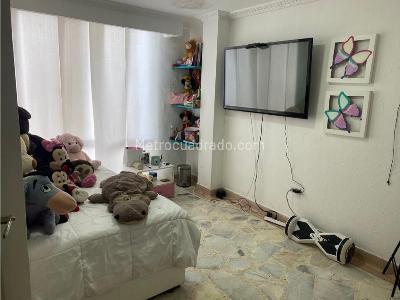 Casa de 3 alcobas en venta en Granada, Armenia, 171 m² · foto 12 de 20
