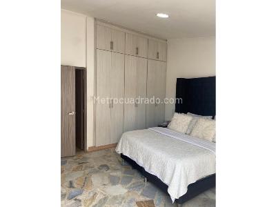 Casa de 3 alcobas en venta en Granada, Armenia, 171 m² · foto 13 de 20