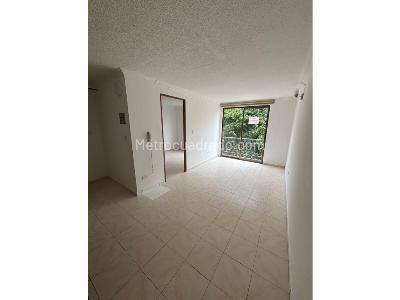 Apartaestudio en venta en La Castellana, Armenia, 28 m² · foto 2 de 5