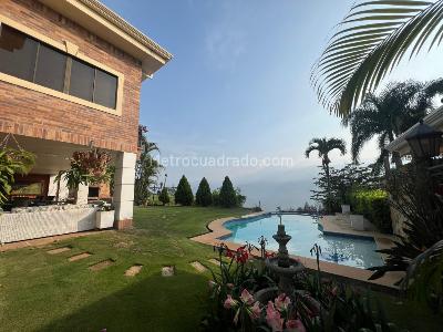 Casa de 5 alcobas en venta en Ruitoque, Floridablanca, 450 m² · foto 2 de 20