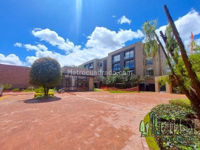 Apartamento en venta en Guaymaral, Chía · foto 2 de 20