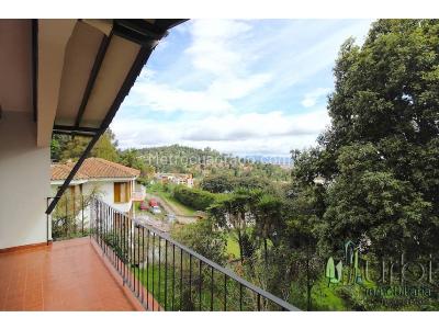 Casa de 5 alcobas en venta en Cerros De Suba, Bogotá, 376 m² · foto 15 de 20