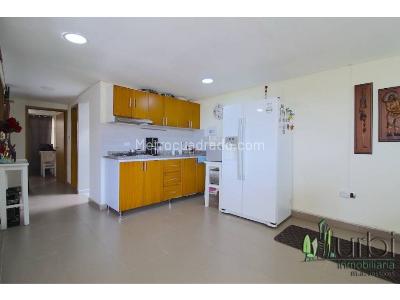 Casa de 5 alcobas en venta en Calaveras, Bogotá, 480 m² · foto 13 de 20