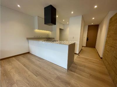 Apartamento de 2 alcobas en venta en San Patricio, Bogotá, 108 m² · foto 2 de 18