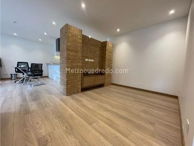 Apartamento de 2 alcobas en venta en San Patricio, Bogotá, 108 m² · foto 3 de 18